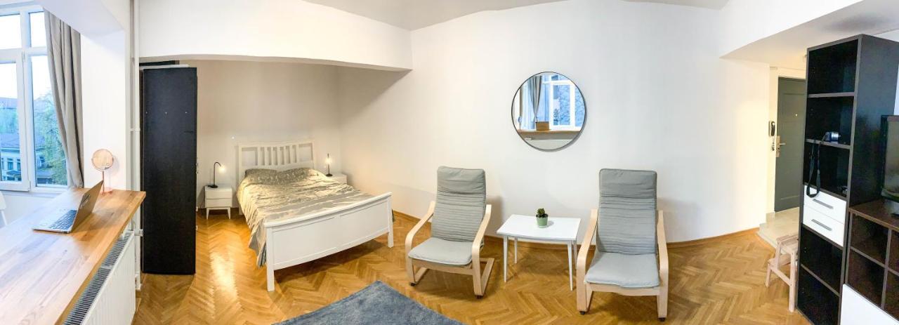 Luterana Studio Apartment Bucharest Exterior photo